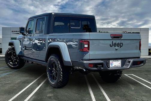 Anvil Clearcoat 2026 Jeep Gladiator Willys 4x4