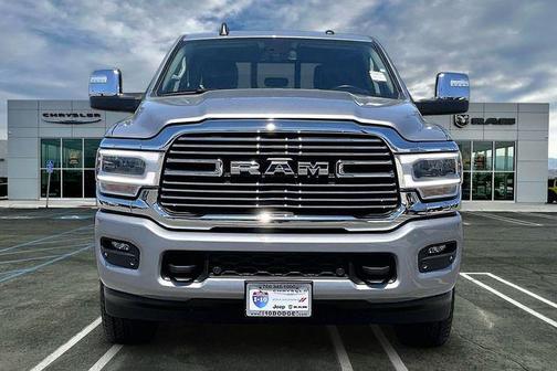 Billet Silver Metallic 2024 RAM 2500 Laramie Crew Cab 4x4 6'4' Box