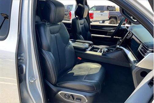 2022 Jeep Wagoneer Series II 4x4