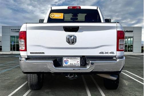 2024 RAM 2500 Big Horn Crew Cab 4x4 8' Box