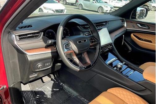 2025 Jeep Grand Cherokee L Summit