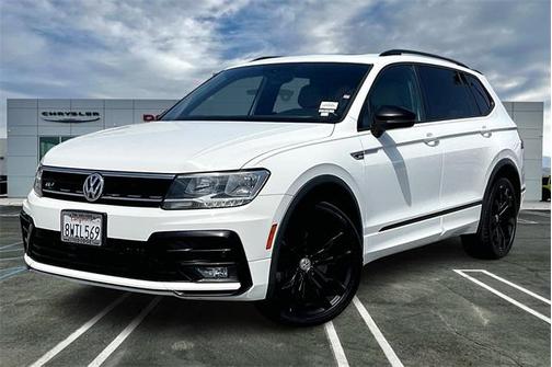 2021 Volkswagen Tiguan 2.0T SE R-Line Black