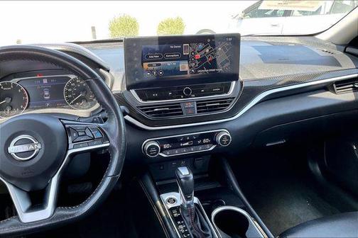 Pearl White 2023 Nissan Altima SR VC-Turbo FWD