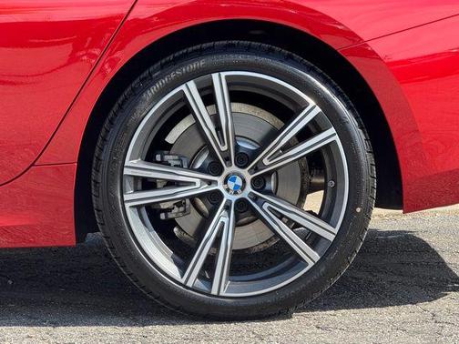 2024 BMW 330 i xDrive