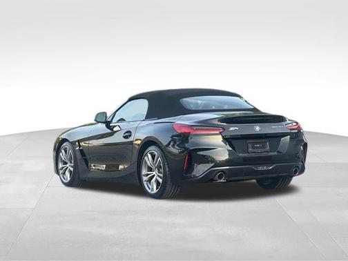 2025 BMW Z4 sDrive30i