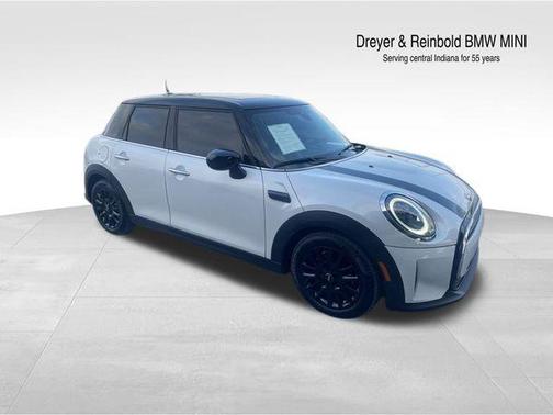 2023 MINI Hardtop Cooper