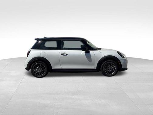 Nanuq White Metallic 2026 MINI Hardtop Cooper S