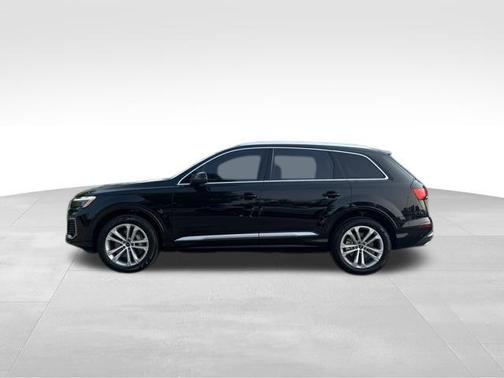 2025 Audi Q7 45 Premium