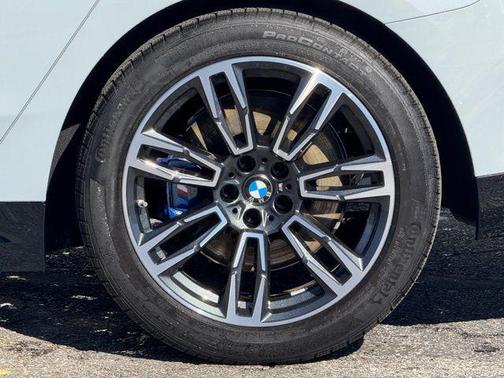 2024 BMW 530 xDrive