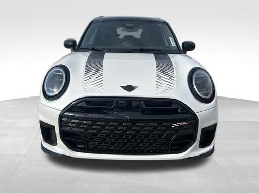 Nanuq White Metallic 2026 MINI Hardtop Cooper S