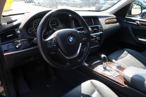 Photo 4 of 4 of 2016 BMW X3 xDrive28i