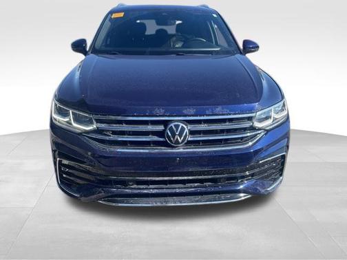 2022 Volkswagen Tiguan 2.0T SEL R-Line 4MOTION