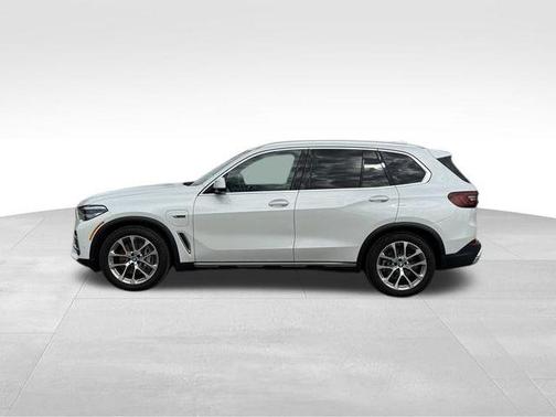 2022 BMW X5 PHEV xDrive45e