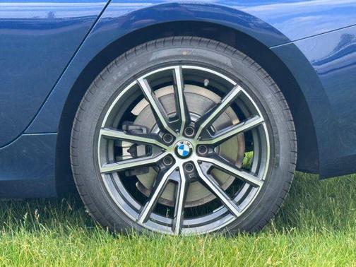 2020 BMW 330 xDrive
