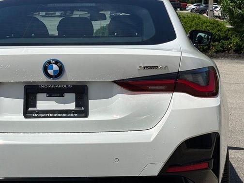Alpine White 2025 BMW i4 Gran Coupe xDrive40