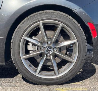 2023 Mazda MX-5 Miata RF Grand Touring