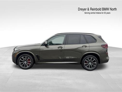 Manhattan Green Metallic 2026 BMW X5 xDrive40i
