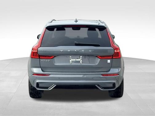 2023 Volvo XC60 Recharge Plug-In Hybrid T8 Polestar