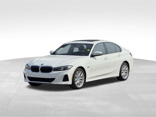 2023 BMW 330e xDrive