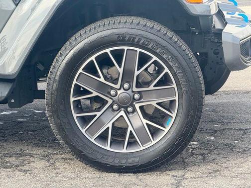 2023 Jeep Wrangler 4xe Sahara High Altitude