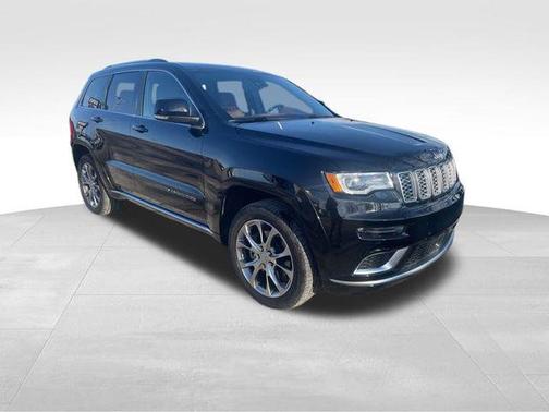 Diamond Black Crystal Pearlcoat 2020 Jeep Grand Cherokee Summit SUV