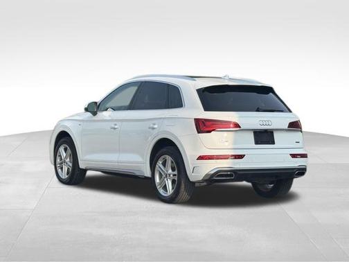2023 Audi Q5 e 55 S line Premium Plus