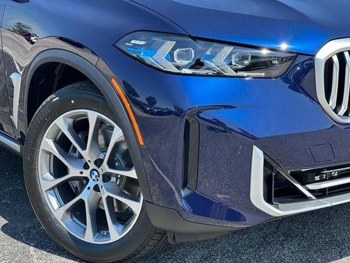 Tanzanite Blue II Metallic 2026 BMW X5 xDrive40i