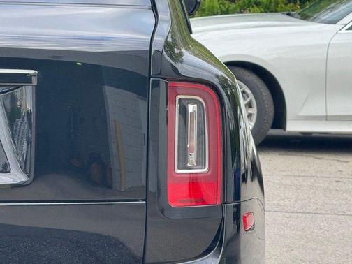 2023 Rolls-Royce Cullinan Black Badge