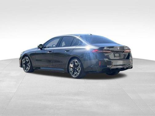 Dark Graphite Metallic 2025 BMW i5 xDrive40