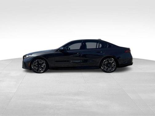 Dark Graphite Metallic 2025 BMW i5 xDrive40