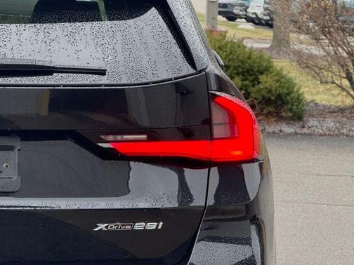 2024 BMW X1 xDrive28i