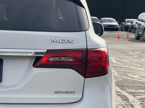 2017 Acura MDX 3.5L w/Technology Package