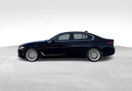 2022 BMW 530 i xDrive