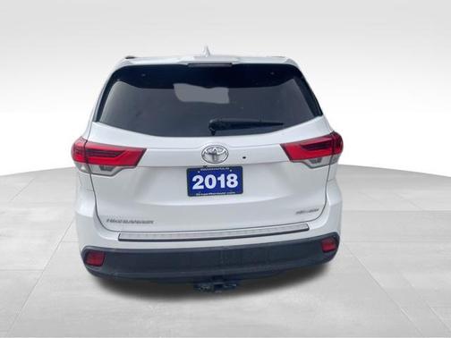 2018 Toyota Highlander SE