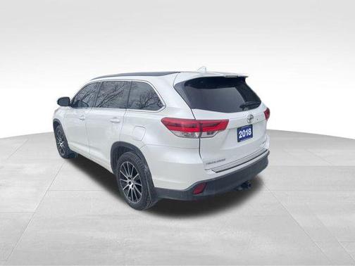 2018 Toyota Highlander SE