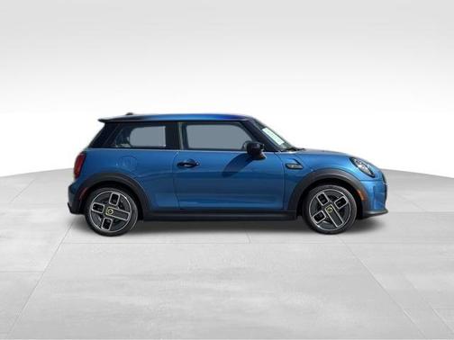 2022 MINI Hardtop Cooper S