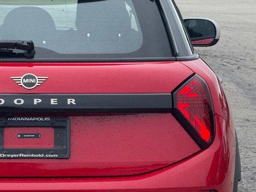 Chili Red 2026 MINI Hardtop Cooper
