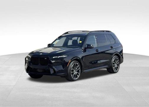 Black Sapphire Metallic 2026 BMW X7 M60i