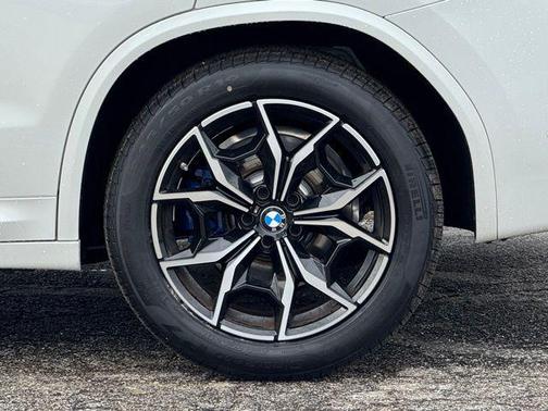 2024 BMW X3 M40i