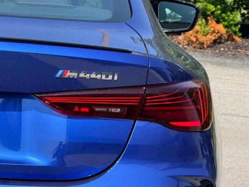 2025 BMW M440 i xDrive