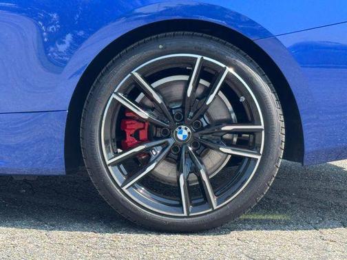 2025 BMW M440 i xDrive