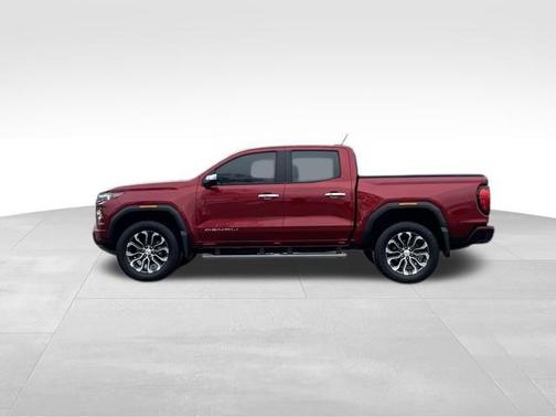 2023 GMC Canyon Denali