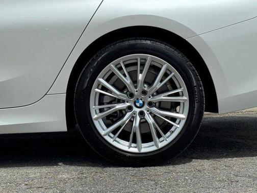 2023 BMW 330 xDrive