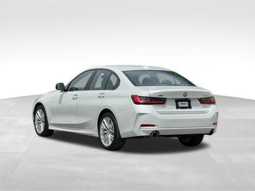 2023 BMW 330 xDrive