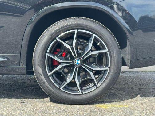 2024 BMW X4 M40i