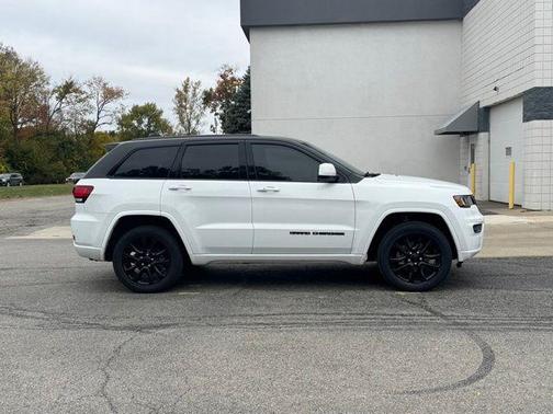 2020 Jeep Grand Cherokee Altitude