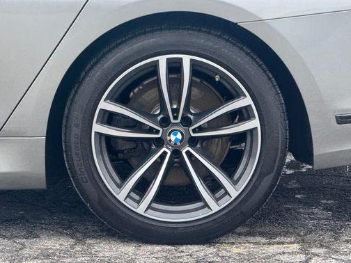 2022 BMW 740 i xDrive