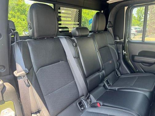 2023 Jeep Gladiator Freedom 4x4