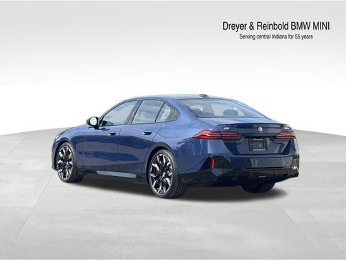 2024 BMW i5 M60