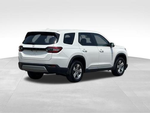 2023 Honda Pilot AWD EX-L 7 Passenger